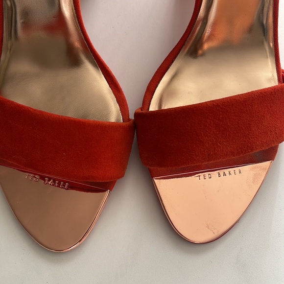 Ted Baker London MAVBE Sandals - Picture 3 of 8